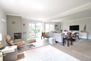 Schön saniertes, großzügiges Einfamilienhaus mit Kamin und sonnigem Garten – 65760 Eschborn – Vorschaubild 3