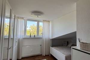 Alltagstaugliche 2-Zimmer-Wohnung mit Balkon in Düsseldorf – Göppinger Straße 10, 40593 Urdenbach, Düsseldorf – Vorschaubild 7