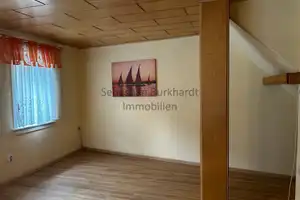 *** Einfamilienhaus oder Mehrgenerationenhaus. Es ist schon viel gemacht! – Kellergasse 7, 99326 Ilm-Kreis – Vorschaubild 12