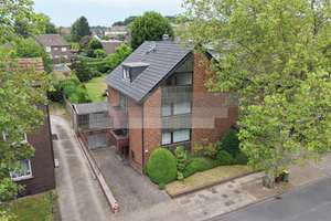 Freistehendes Einfamilienhaus mit Einliegerwohnung, Garten und Schwimmbad – Rothebuschstr. 53, 46117 Osterfeld-Ost, Oberhausen – Vorschaubild 2