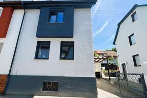 ++Schöne moderne Doppelhaushälfte mit Terrasse, Garten und EBK in Backnang zu verkaufen++ – Die vollständige Adresse der Immobilie erhältst du vom Anbieter., 71522 Backnang – Vorschaubild 1