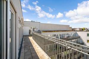 6 - Zimmer Penthouse an der Spree - Erstbezug nach der Sanierung Ihrer Träume! – Die vollständige Adresse der Immobilie erhältst du vom Anbieter., 10117 Mitte (Ortsteil), Berlin – Vorschaubild 59