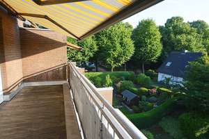 Ein Traum in KR-Uerdingen: sanierte 2-Zimmer-Wohnung mit großem West Balkon, EBK u. Garage