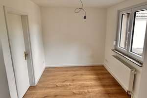Erstbezug nach Sanierung: freundliches Haus mit sechs Zimmern in Leichlingen (Rheinland) – Die vollständige Adresse der Immobilie erhältst du vom Anbieter., 42799 Leichlingen (Rheinland) – Vorschaubild 23