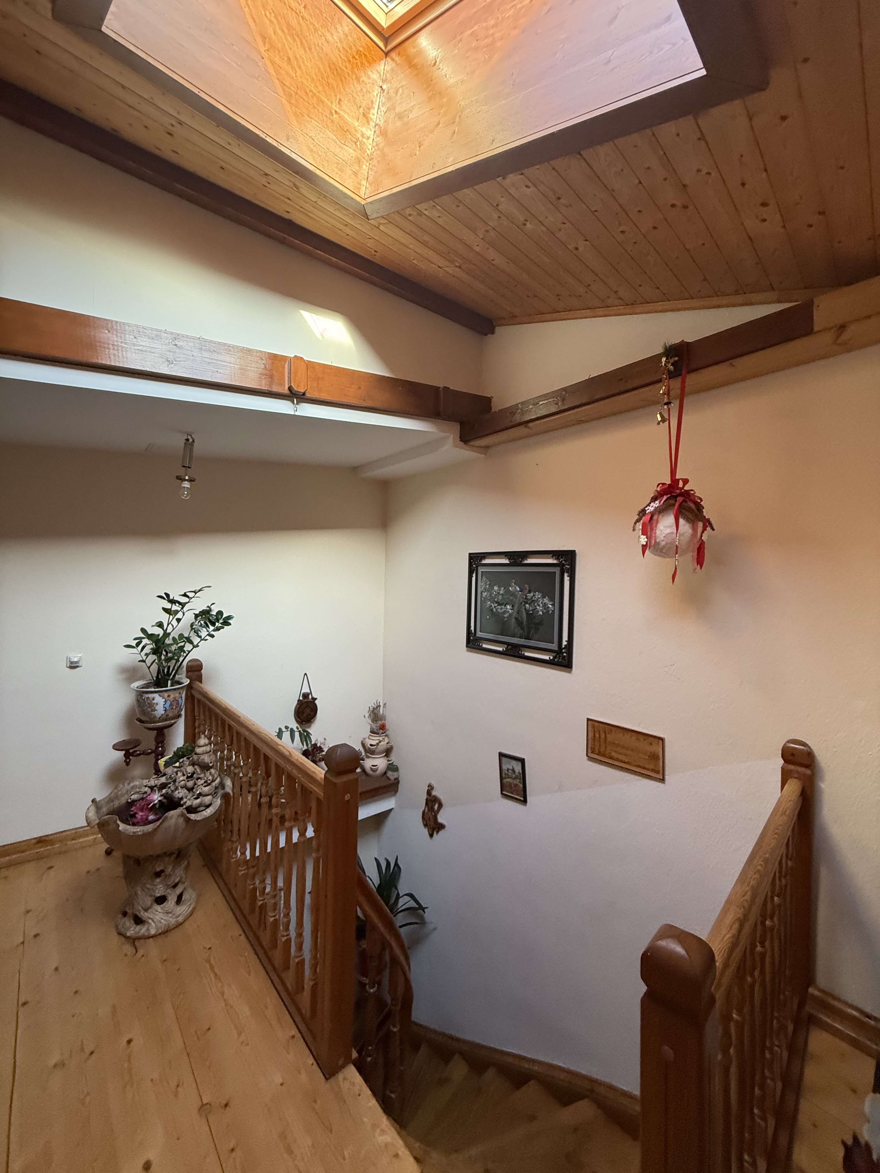 Immobilie in Miesitz - Wohn- und Geschäftshaus im Zentrum von Triptis * Modernisiert - Bild 2