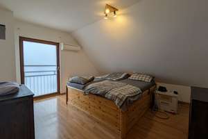 **Heimerzheim** Freistehendes Einfamilienhaus - große Sonnenterrasse, Klimaanlage, Kaminofen, Garage – Die vollständige Adresse der Immobilie erhältst du vom Anbieter., 53913 Swisttal – Vorschaubild 18