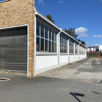 Say hello to: Vielseitig nutzbare Industriehalle in attraktiver Lage Nürnberg SüdSay hello to: