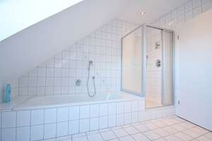 6219 - Großzügige 4-Zimmer-Obergeschosswohnung in ruhiger und dennoch zentraler Lage! – Plöner Straße 17, 26215 Wiefelstede – Vorschaubild 10