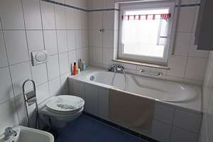 Gepflegte 2-Zimmer-Wohnung in Trier-Kernscheid – Stefan-Andres-Straße 3, 54296 Kernscheid, Trier – Vorschaubild 2