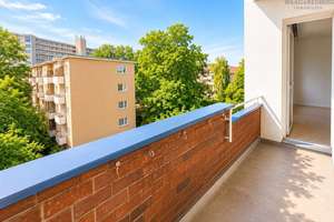 Wohnen zwischen City und Natur: Sonnige 2-Zimmer-Wohnung mit Westbalkon und Stellplatz – Die vollständige Adresse der Immobilie erhältst du vom Anbieter., 13627 Charlottenburg-Nord, Berlin – Vorschaubild 3