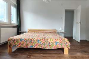 Zuhause mit 2 Zimmern in Düsseldorf Stockum