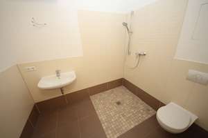 Kompakte 2-Zi.-WE mit Aufzug, Balkon, altersgerecht, nahe medizinische Universität – Emanuel-Larisch-Weg 21, 39112 Leipziger Straße, Magdeburg – Vorschaubild 9