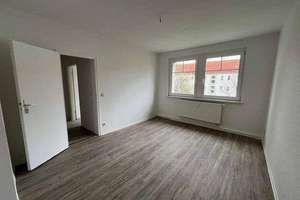 Charmantes 2-Zimmer-Apartment in Zwickau-Eckersbach – Ideal für Singles und Paare – Eckersbacher Höhe 92, 8066 Eckersbacher Höhe (E1-E4), Zwickau – Vorschaubild 5