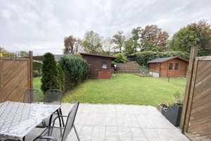 Modernes, sonniges, Reiheneckhaus (BJ 2000) mit großem Garten, Terrasse, 2x Stellplatz – Fürstenfeldbruck (Kreis) – Vorschaubild 24