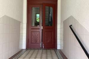 Geräumige 2-Zimmer-Dachgeschosswohnung am Schlossteich – Die vollständige Adresse der Immobilie erhältst du vom Anbieter., 9113 Schloßchemnitz, Chemnitz – Vorschaubild 2