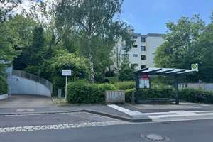 94m² - Großzügige 4-Zimmer-Wohnung mit Balkon, zwei Stellplätzen und attraktiver WG-Eignung – Hessenstraße 20, 97078 Lindleinsmühle, Würzburg – Vorschaubild 2