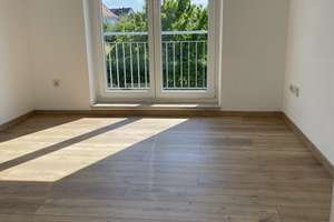 1-Zimmer Wohnung mit EBK, Balkon und Stellplatz – Heinestraße 4, 85055 Nordost, Ingolstadt – Vorschaubild 3