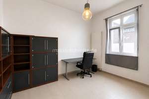 ALTBAU-CHARME AUSSEN, MODERNER WOHNKOMFORT INNEN – DREI WOHNEINHEITEN & PARKÄHNLICHER GARTEN – Die vollständige Adresse der Immobilie erhältst du vom Anbieter., 41061 Gladbach, Mönchengladbach – Vorschaubild 19