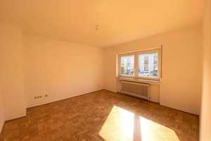 RESERVED: 5br detached house garage fireplace yard Wiesbaden-Nordenstadt / 9 min to Clay – Wiesbaden – Vorschaubild 16