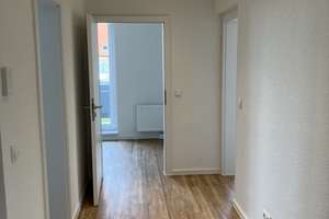 Tolle 3-Raum-Wohnung mit 2 Balkonen zu vermieten – Kurt-Eisner-Str. 73, 8058 Nordvorstadt, Zwickau – Vorschaubild 8
