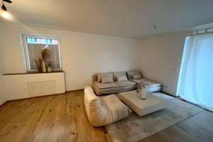 Schöne 3 Zimmer Wohnung mit 2 Balkonen in Bayenthal – Goltsteinstraße 38, 50968 Bayenthal, Köln – Vorschaubild 2