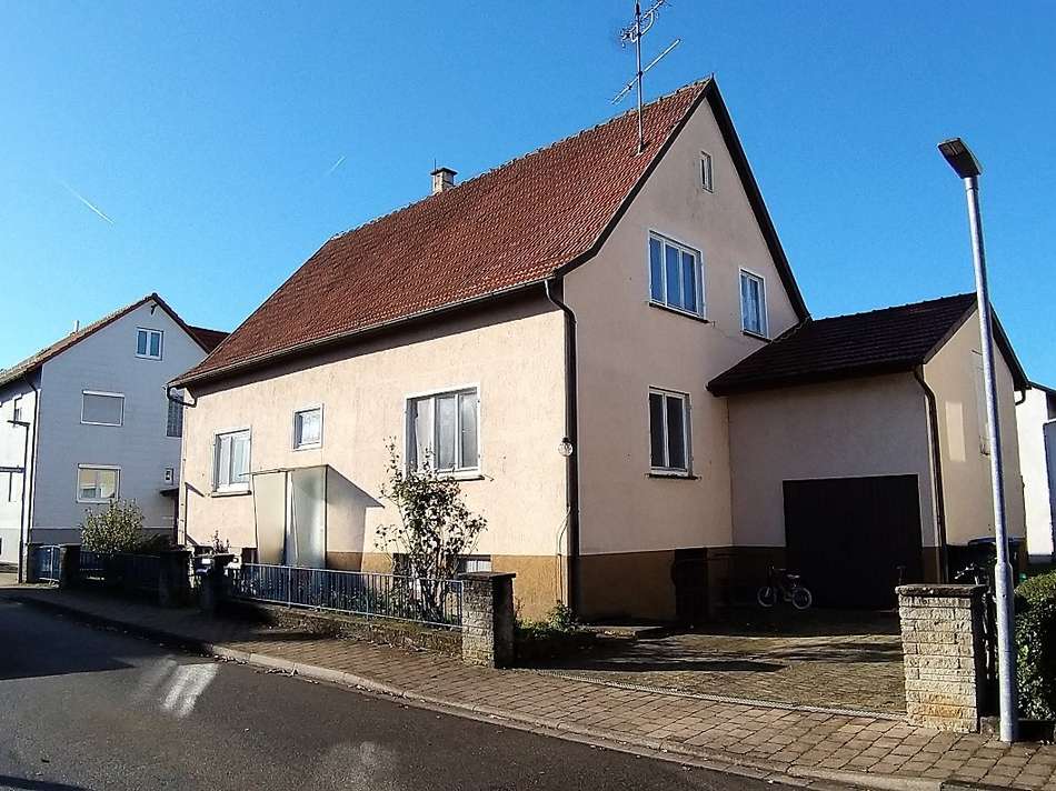 Hausansichten Ost u. Nord