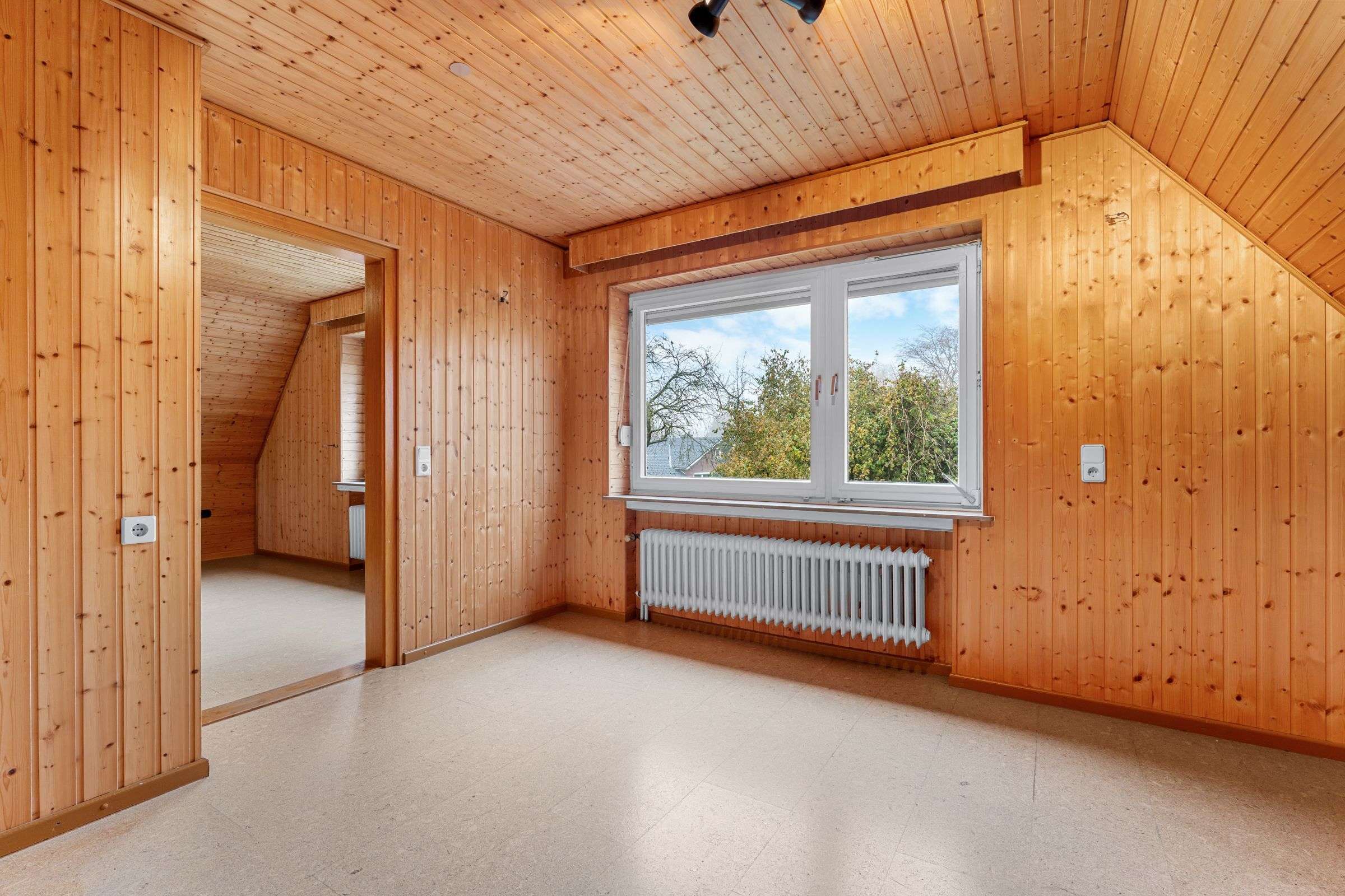 Immobilie in Westerstede - Provisionsfrei für Käufer: Viel Platz. Viel Potential. Dein neues Zuhause. - Bild 1