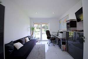 ✨ Exklusives Zweifamilienhaus mit Pool, ca. 300 m²  großem Grundstück – ideal für Familien! – Die vollständige Adresse der Immobilie erhältst du vom Anbieter., 41751 Viersen – Vorschaubild 13