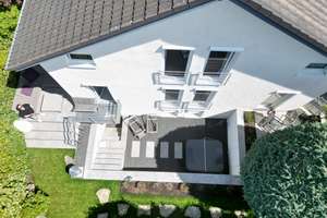 Tolles Inselhaus in ruhiger Höhenlage in Stuttgart-Feuerbach | 5,5 Zimmer | Niedrigenergiehaus – Hohewartstr. 178, 70469 Hohe Warte, Stuttgart – Vorschaubild 3