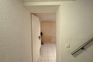 Geräumige 4,5-Zimmer-Wohnung mit Garten und Einbauküche in Gladbeck – Kirchhellener Str. 38, 45966 Gladbeck – Vorschaubild 21