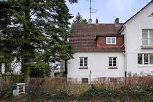 Haus mit viel (Anbau-)Potential auf großem Grundstück in Nienstedten! – Hamburg – Vorschaubild 2