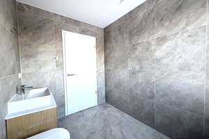 Property thumbnail 25