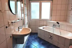 Großzügiges Einfamilienhaus mit ggf. zusätzlichem Baugrundstück, frisch renoviert, sofort verfügbar – Schartstr. 3, 52224 Aachen (Kreis) – Vorschaubild 12
