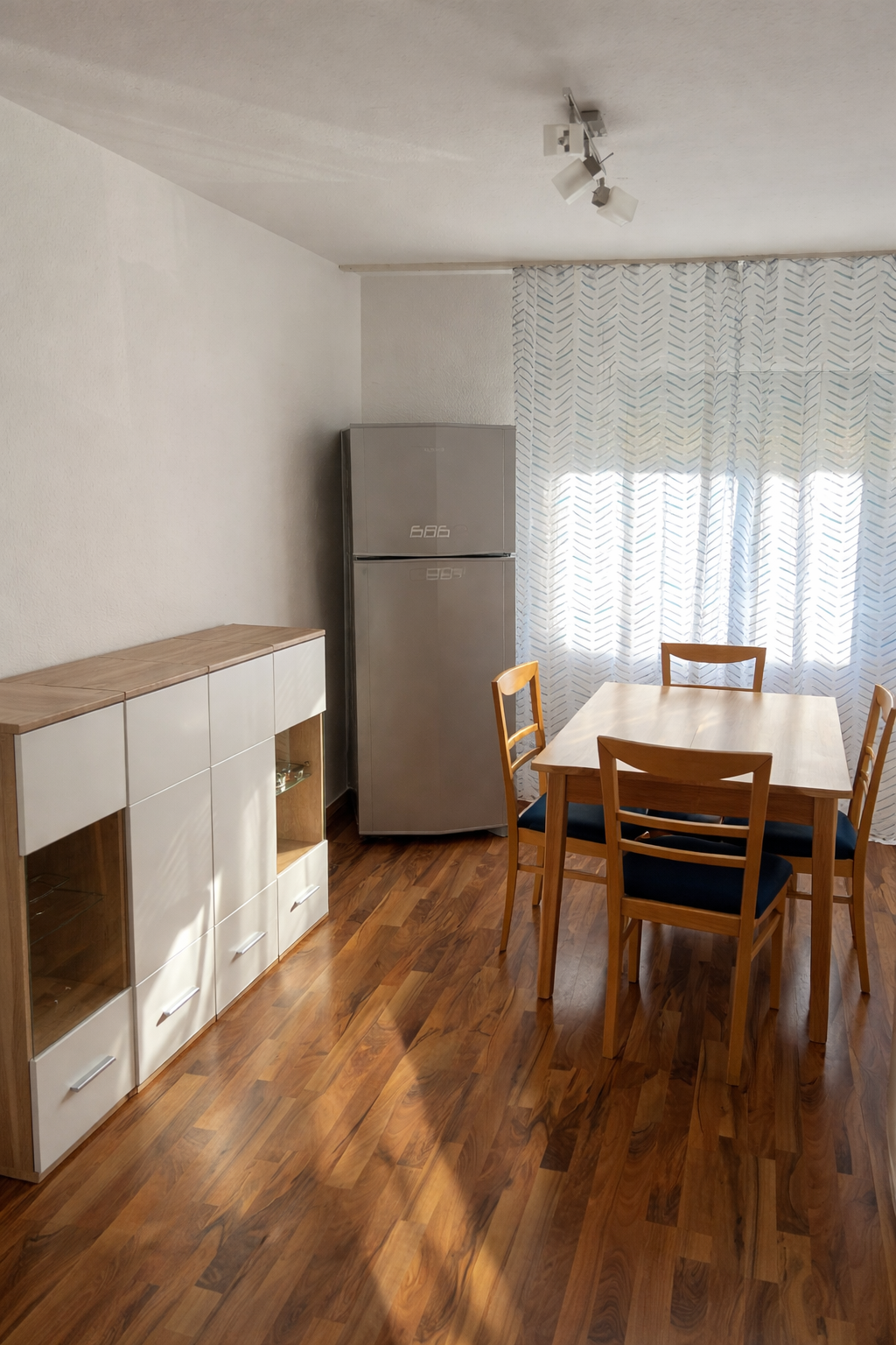 Immobilie in Ulm - Lichtdurchflutete 4-Zimmer-Stadtwohnung in ruhiger Lage – Ulm Mitte, mit Erbbaurecht - Bild 0