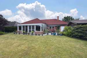 Exklusiver Winkelwalmdach-Bungalow in schöner Sackgassenlage – Emsland (Kreis) – Vorschaubild 4