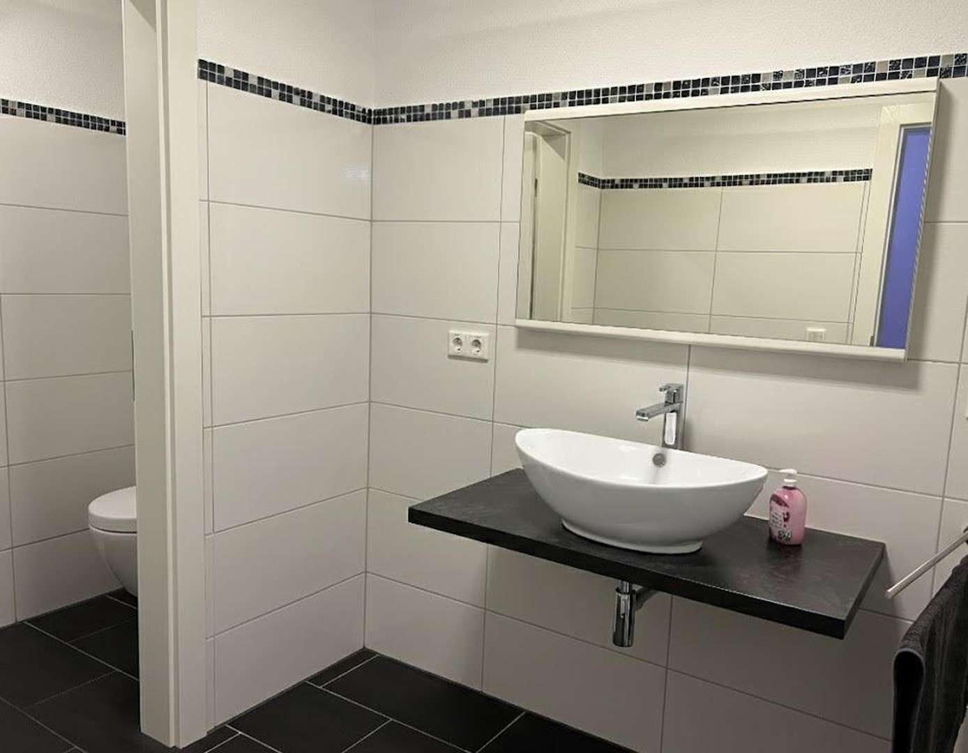 Immobilie in Egelsbach - Wohnraumwunder in Egelsbach: 210 m² modernes Wohnen - Energieklasse A - Provisionsfrei! - Bild 1