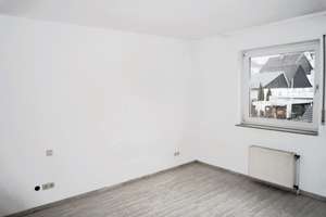 Große 5-Zimmer-Etagenwohnung inkl. Stellplatz – Die vollständige Adresse der Immobilie erhältst du vom Anbieter., 58119 Hohenlimburg (Ortsteil), Hagen – Vorschaubild 10