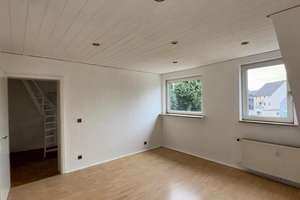 Attraktives Mehrgenerationenhaus mit  Maisonett Wohnung in Mittelmeiderich – Die vollständige Adresse der Immobilie erhältst du vom Anbieter., 47137 Mittelmeiderich, Duisburg – Vorschaubild 22
