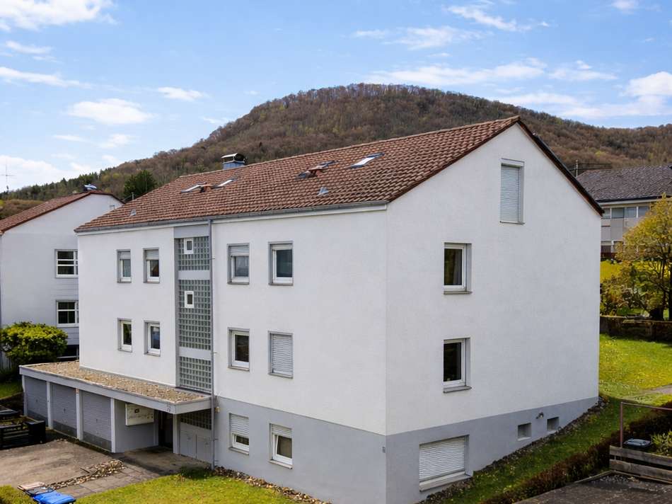 Ansicht Vorderseite von rechts