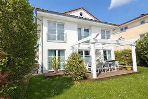 Einzigartige Landhausstil-Villa || KfW-60-Energieeffizienzstandard – Die vollständige Adresse der Immobilie erhältst du vom Anbieter., 50859 Widdersdorf, Köln – Vorschaubild 25