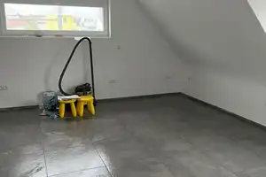 Stilvolle 3-Zimmer-Wohnung mit Balkon in Reutlingen-Mittelstadt – Reutlingen (Kreis) – Vorschaubild 4