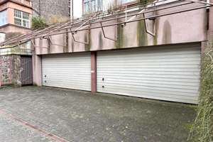 Ein - Zweifamilienhaus mit zusätzlicher Einliegerwohnung  #Doppelgarage #Garten – Die vollständige Adresse der Immobilie erhältst du vom Anbieter., 55743 Idar-Oberstein – Vorschaubild 3