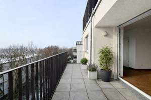 Rarität im Europaviertel – Moderne 3-Zimmer-Wohnung mit zwei Bädern in ruhiger Lage - bezugsfrei – 60486 Gallus, Frankfurt am Main – Vorschaubild 1
