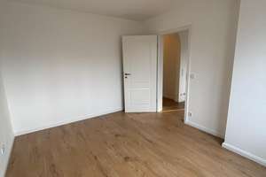 Vaihingen zum Wohlfühlen: modern, hell und mit großem Balkon! – Wegländerstraße 2, 70563 Höhenrand, Stuttgart – Vorschaubild 10