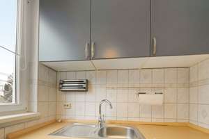 Westend/Charlottenburg; attraktive und bezugsfreie 2-Zimmer-Wohnung mit Süd-Balkon und TG-Stellplatz – Die vollständige Adresse der Immobilie erhältst du vom Anbieter., 14050 Westend, Berlin – Vorschaubild 10