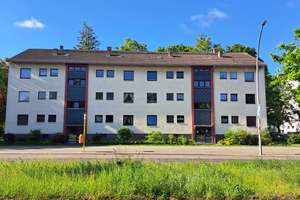 Helle Wohnung mit Südbalkon und Fernwärmeanschluß