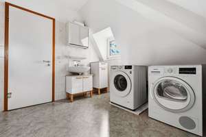 Property thumbnail 24