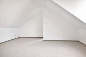 schöne vermietete Maisonettewohnung in Chemnitz – Die vollständige Adresse der Immobilie erhältst du vom Anbieter., 9130 Zentrum, Chemnitz – Vorschaubild 9