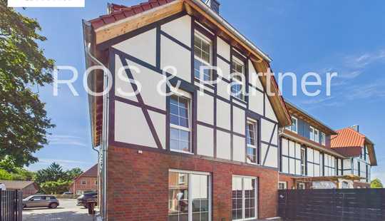 Bild von Exklusives Reihenendhaus im Fachwerkstil - Neubau 2021 mit 6 Zimmern in Isernhagen Kirchhorst