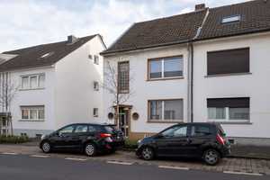 Zentrale Lage Ippendorf! Familienfreundliches, entwicklungsfähiges & grundsolides Haus zu verkaufen! – Ippendorfer Allee 111, 53127 Bonn – Vorschaubild 1
